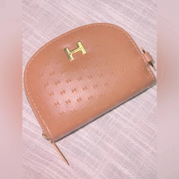 Halston Small Dome Zip Wallet with Key Chain Loop - Taupe - NWOT card holder - Picture 8 of 8